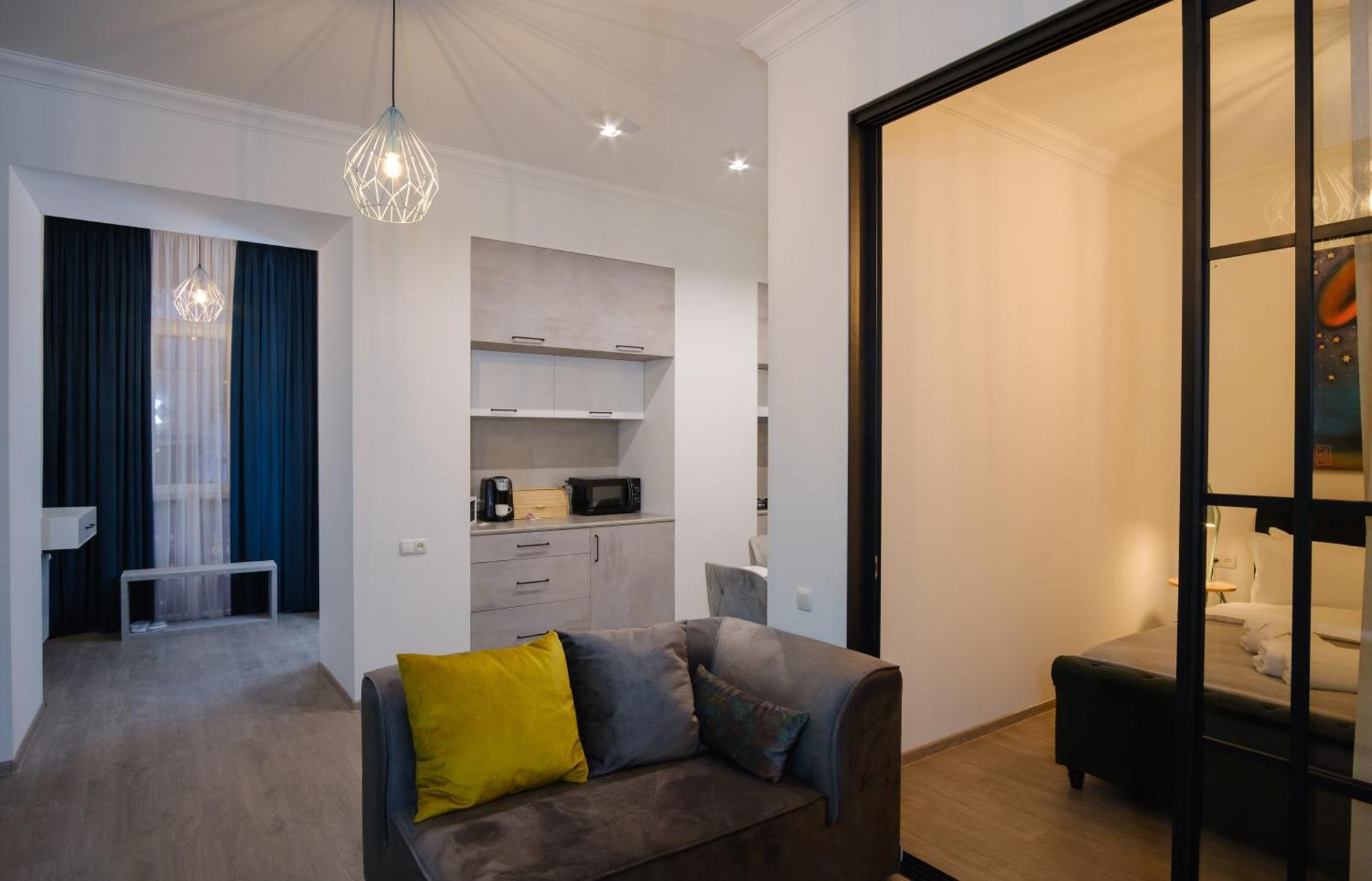 טביליסי Bb Residence Sololaki חדר תמונה
